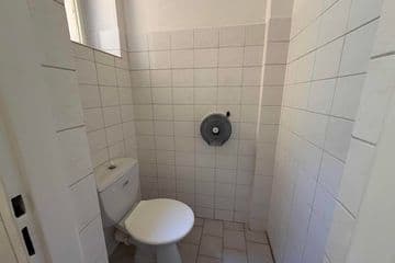 Pronájem kancelářských prostor 170 m² 2NP