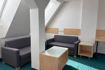 Pronájem kancelářských prostor 50 m² Hlávková
