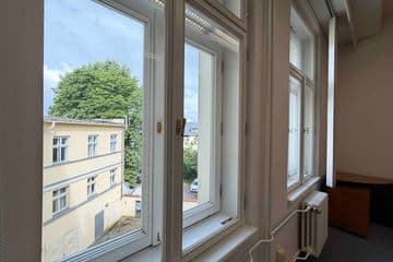 Pronájem kancelářských prostor 172 m² 3NP
